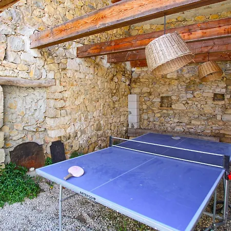 Holiday home Stunning In With Kitchen *